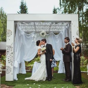 סוכך Pavilion Romanov Les